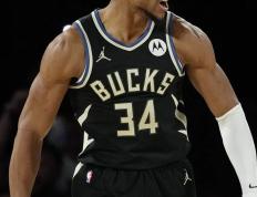 包含字母哥连续五场比赛得分超过爆冷，公牛不断突破！赛场气氛高涨的词条